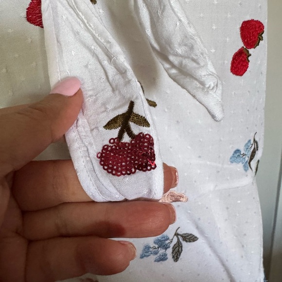 Buffalo David Bitton Strawberry Red White Tie Front Tank Top Ptp 21” lenght 23” - Picture 3 of 7